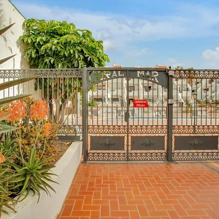 Superb Flat, Terrace 20m, 2rooms, Pool, Wi Fi Apartment *
