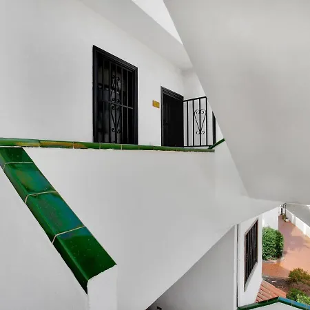 Superb Flat, Terrace 20m, 2rooms, Pool, Wi Fi Apartment Costa Del Silencio